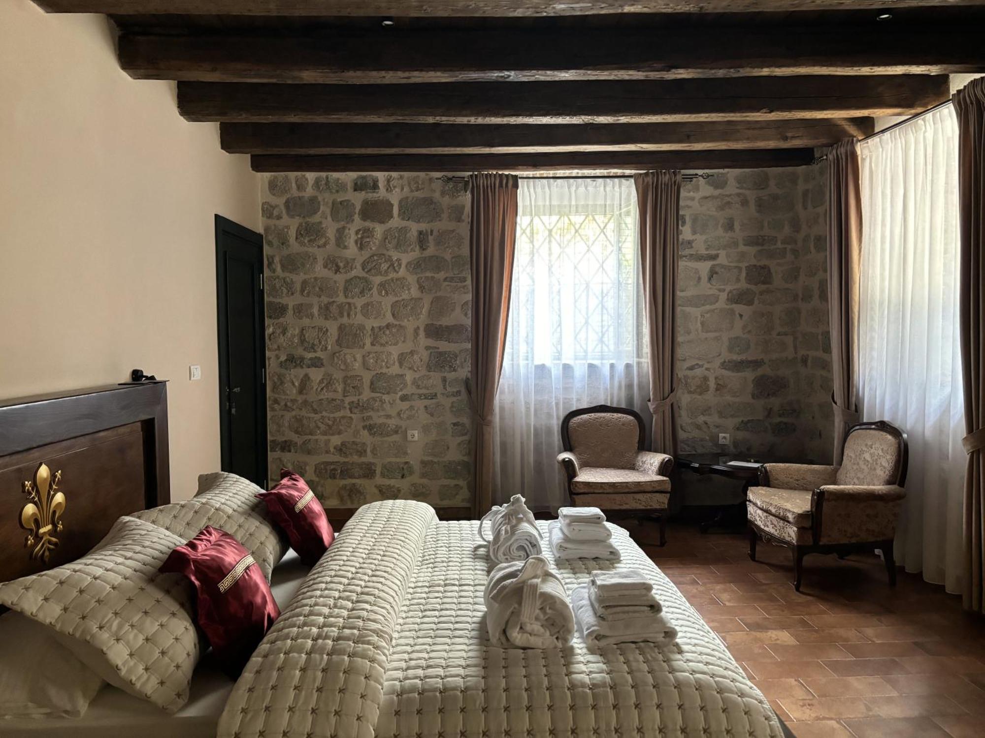 Kazin Supreme Hotell Kotor Eksteriør bilde