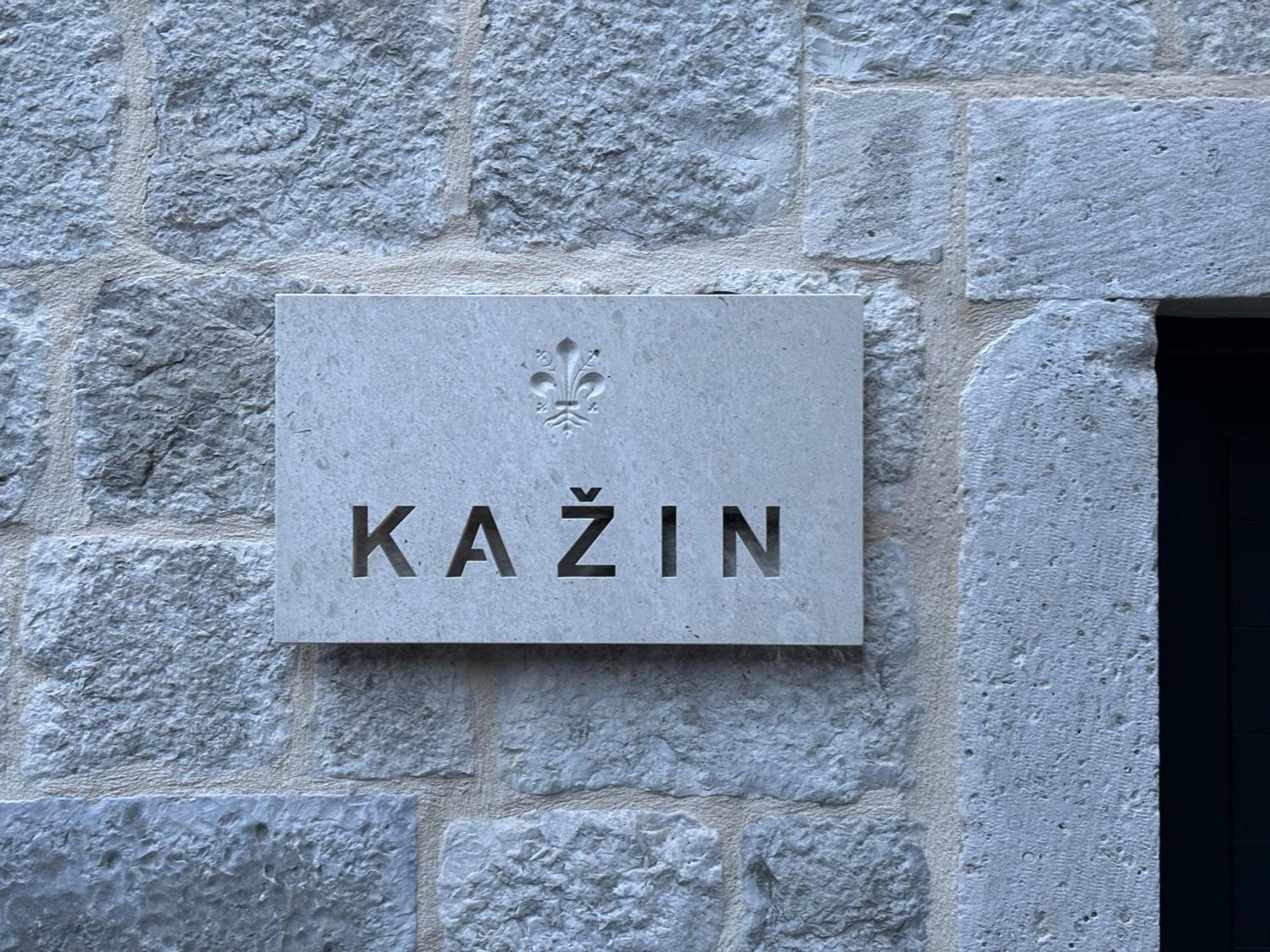 Kazin Supreme Hotell Kotor Eksteriør bilde